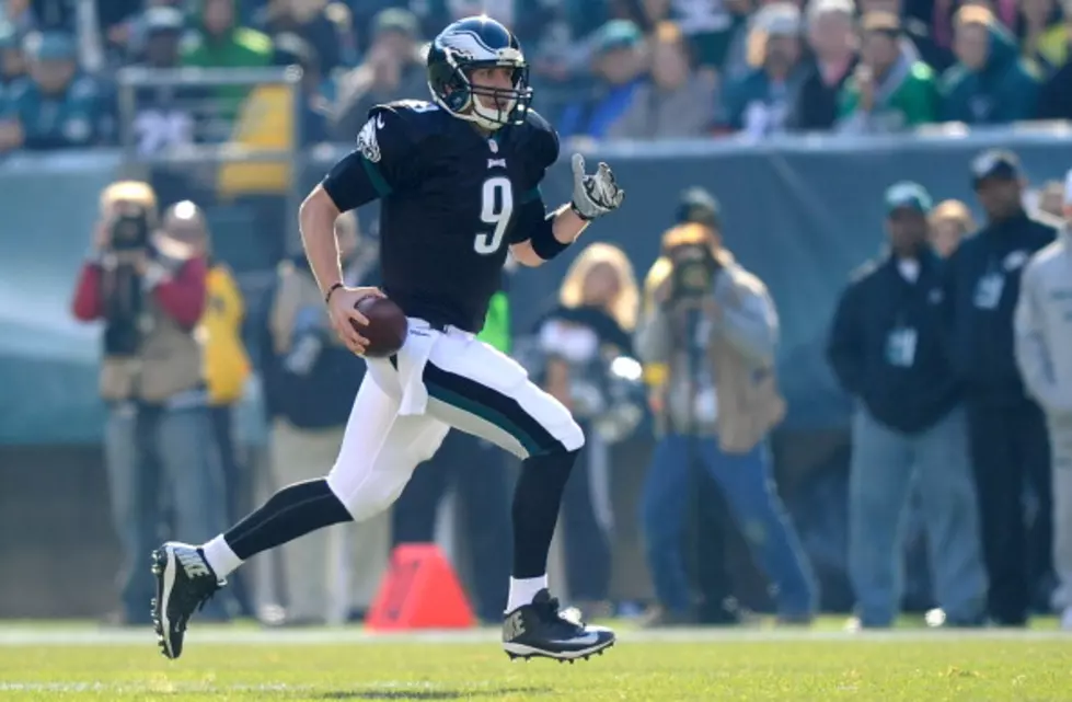 Foles Tosses 3 TDs to Lead Eagles over Cardinals