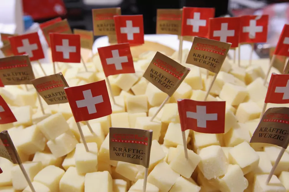 ‘Swiss Cheese Pervert’ Gets Caught [VIDEO]