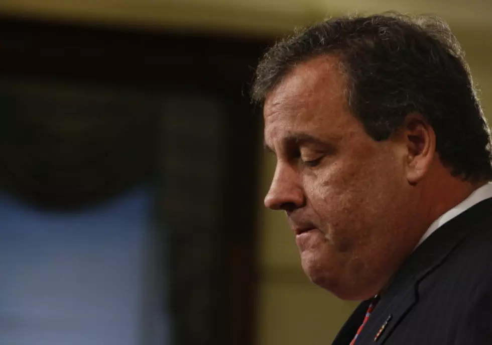 Christie Apologizes for Bridgegate, Fires Key Aide: ‘She Lied’ [VIDEO]