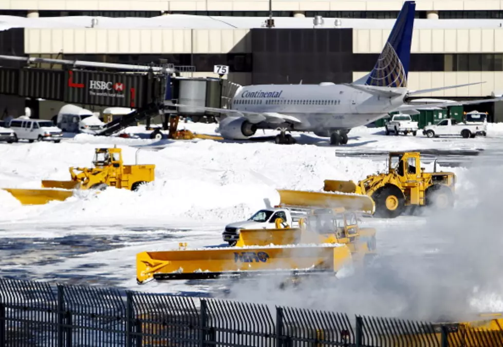 Airports Preparing for Snow Storm