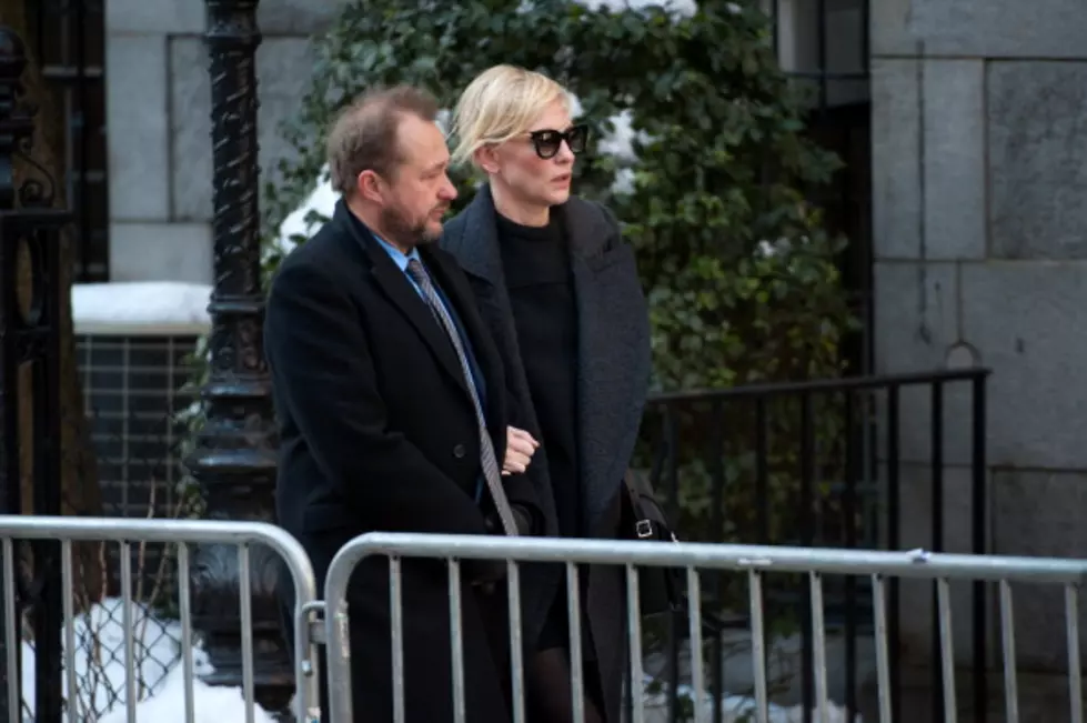 Hoffman&#8217;s Funeral Draws Streep, Blanchett