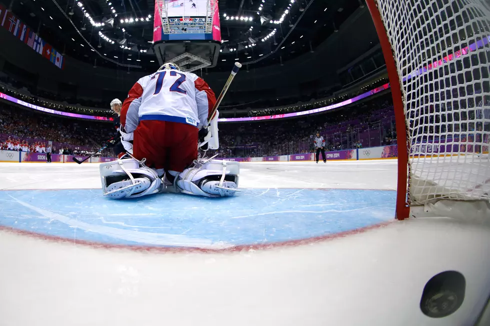 T.J. Oshie&#8217;s Goal Unites U.S. Hockey Fans [VIDEO]