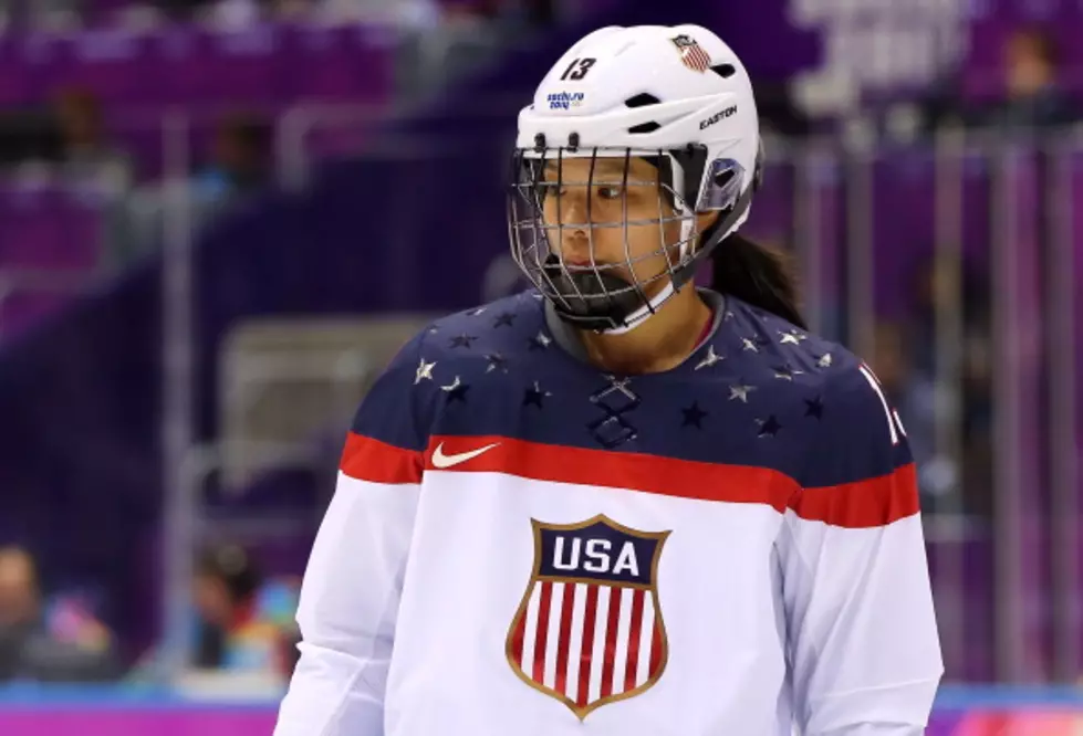 Hockey&#8217;s Chu to Carry US Flag at Closing Ceremony