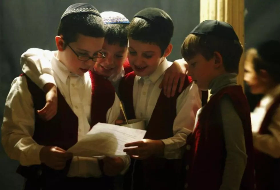 What Do You Get Someone For a Bar Mitzvah?