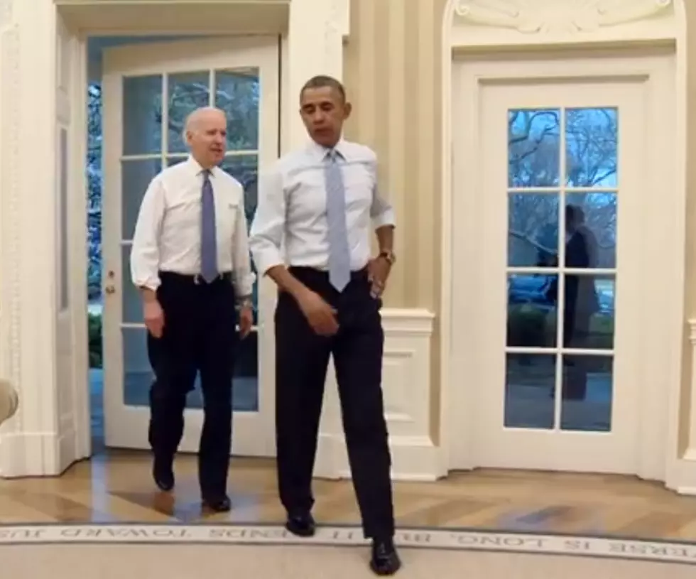 President Obama and VP Biden Show How They Move [VIDEO]