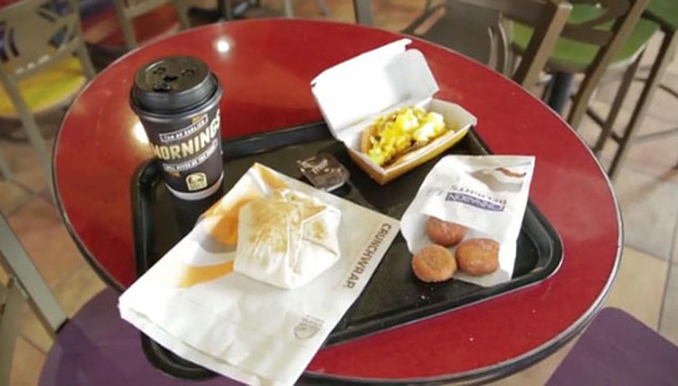 Taco Bell Takes Aim at McDonald&#8217;s with Breakfast