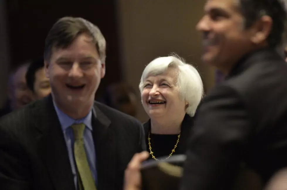 Yellen: Job Market Needs Low Rates &#8216;For Some Time&#8217;