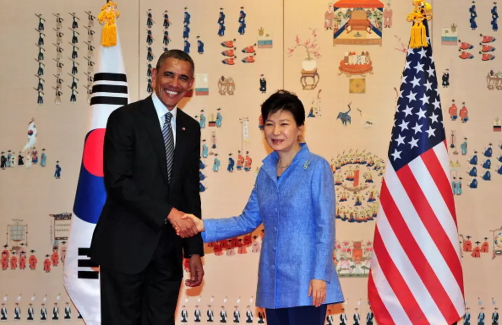 Mourning Tinges Obama Visit to South Korea