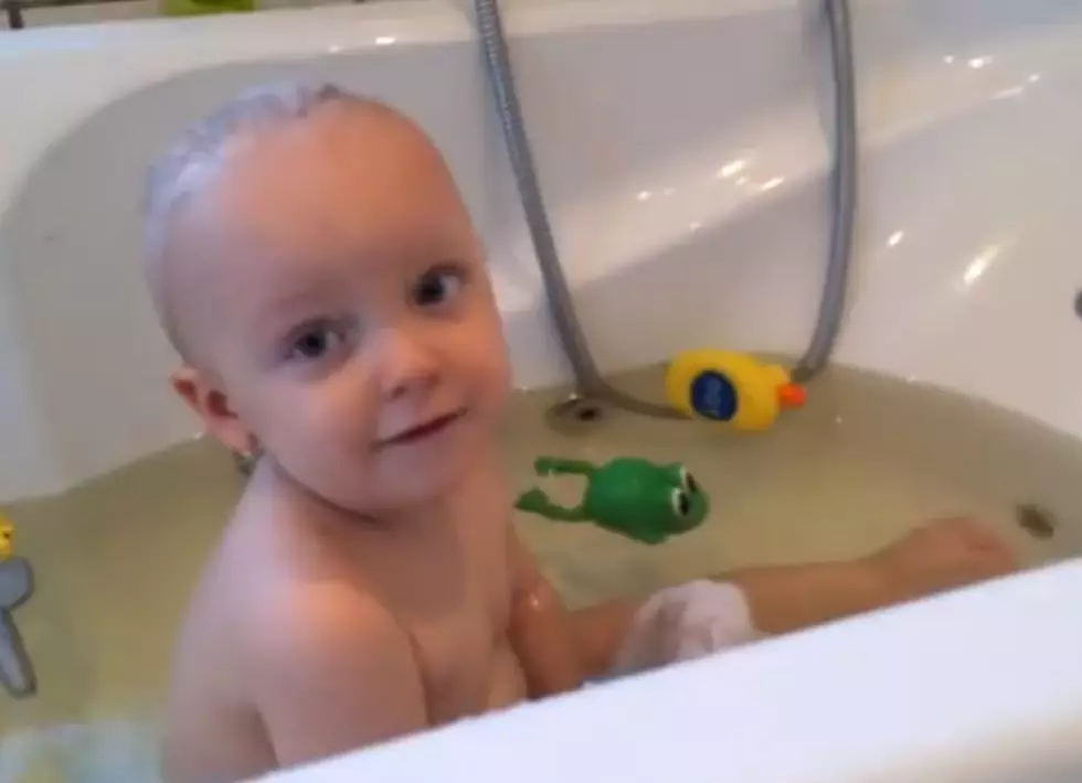 Baby&#8217;s Hysterical Attempt to Say &#8216;Thank You&#8217; [VIDEO]