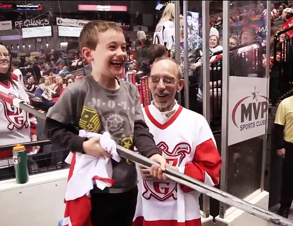 Jordin Tootoo Makes Young Fan&#8217;s Night [VIDEO]