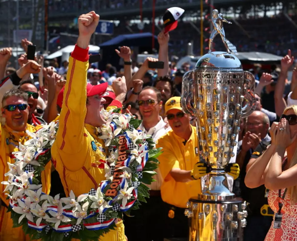 Hunter-Reay Wins Indy 500