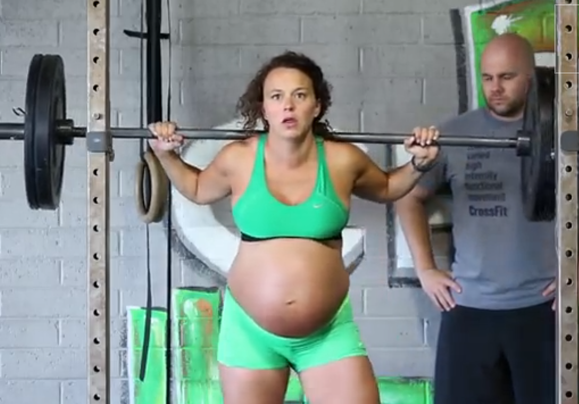 WATCH Pregnant Weightlifter Video