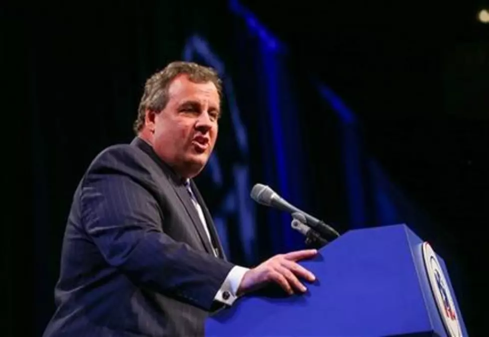 Christie Campaigns, Draws Criticisms in Tennessee [AUDIO]