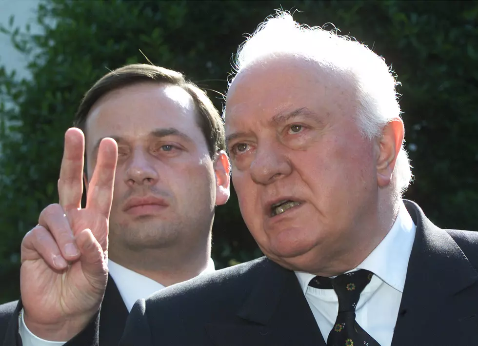 Shevardnaze, former Georgian president, dies at 86