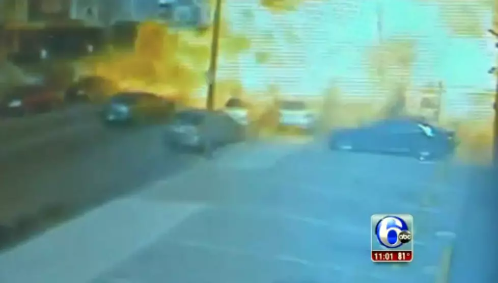Philly food truck explosion injures 11