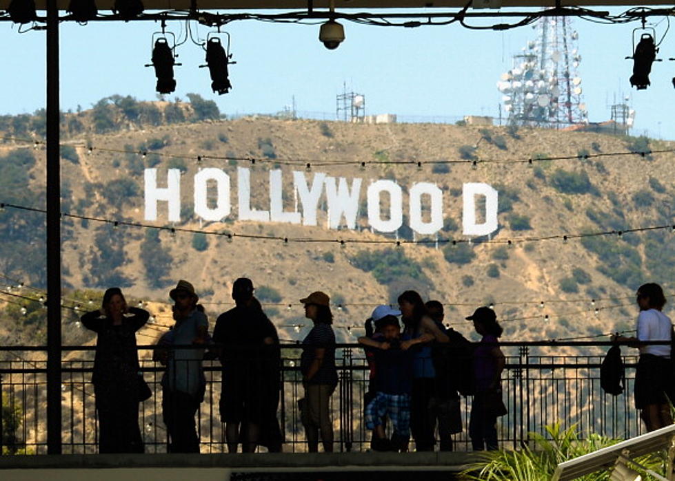 Seekers of the Hollywood Sign disrupt nearby neighborhood