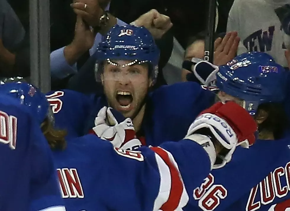 Rangers ride five-goal 3rd to victory