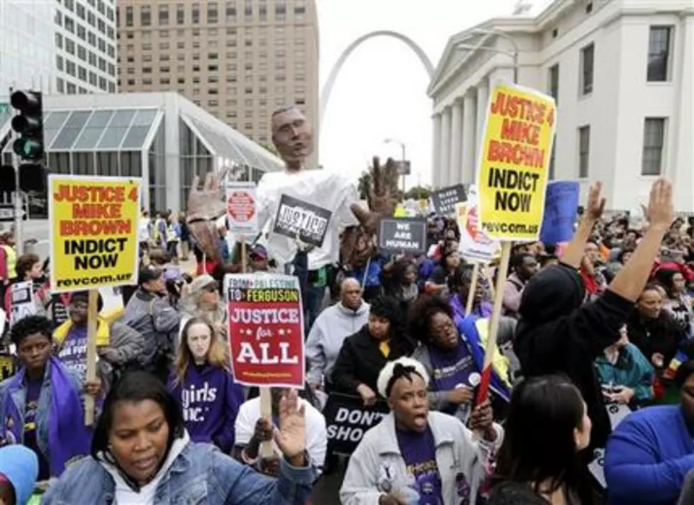 Thousands protest police shootings in St. Louis