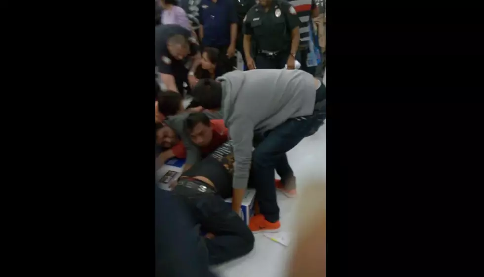 WATCH: Fight over Black Friday deal at Walmart