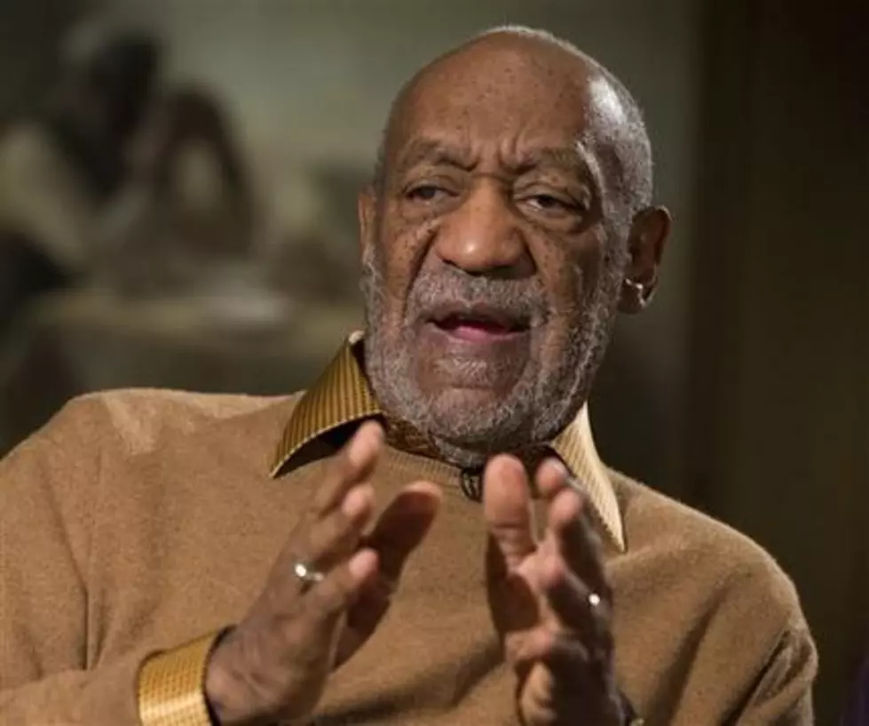 Cosby takes show to Bahamas amid trouble at home