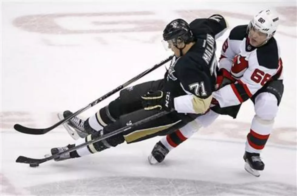 Malkin goal lifts Penguins to 1-0 win over Devils