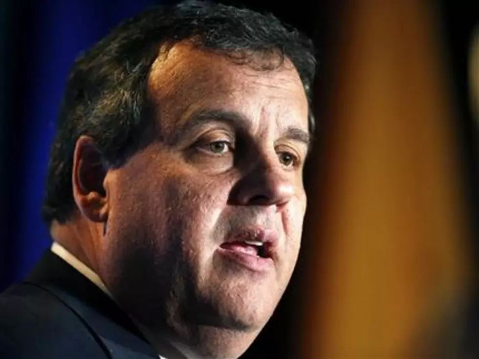 Christie declines to &#8216;second guess&#8217; chokehold grand jury