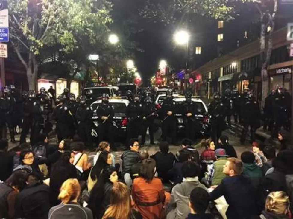 2nd night of Berkeley protest turns violent again