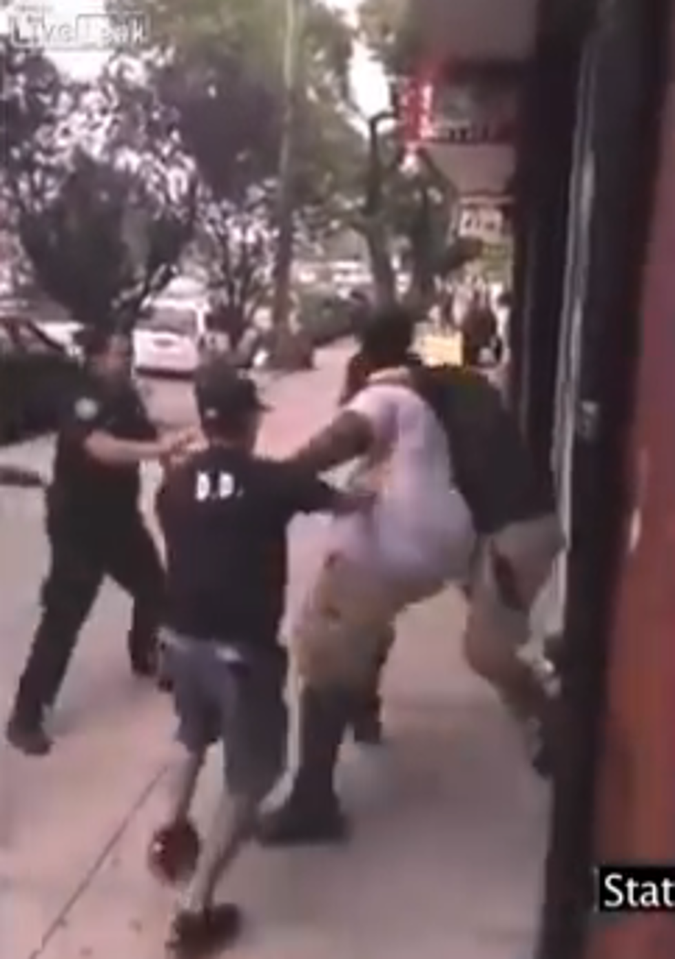 VOTE: Do you agree with decision not to charge Staten Island cop for a chokehold?