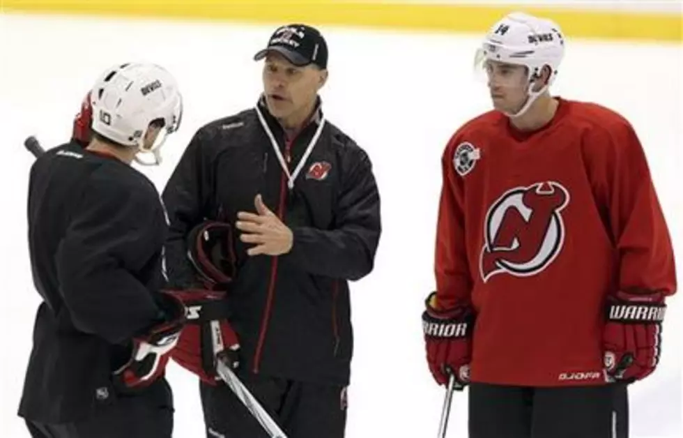 Devils replace DeBoer with 3-headed coaching staff