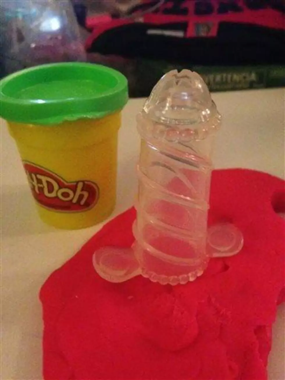 Hasbro to replace penis-shaped Play-Doh toy