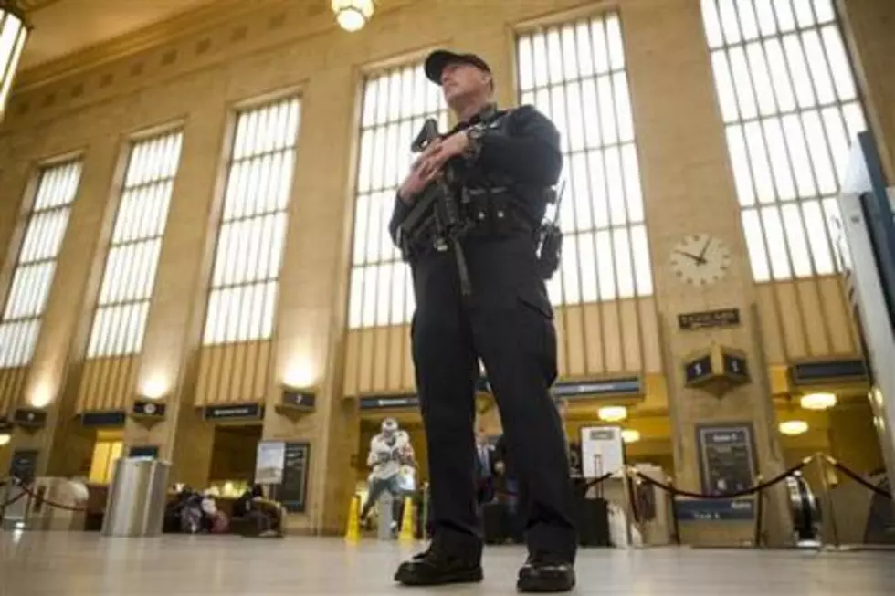 Police actions praised in Amtrak stab attacks in Michigan