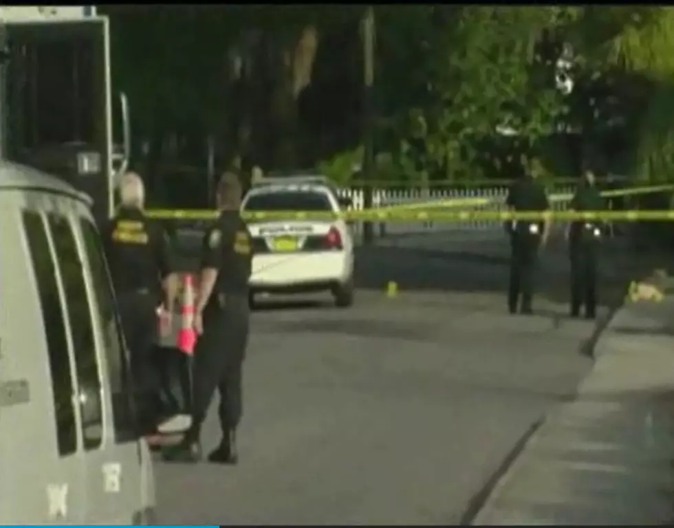 Florida authorities say 1 police officer shot and killed