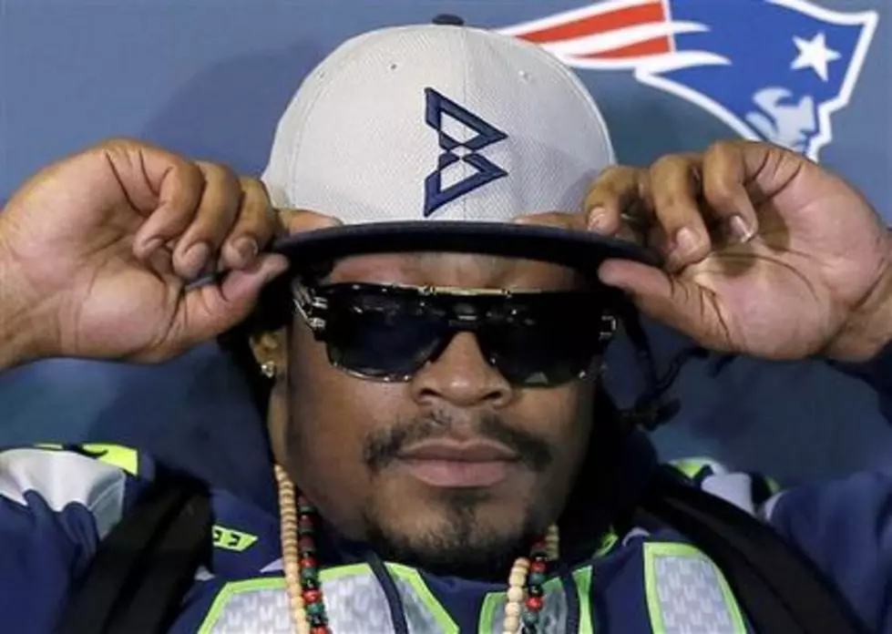 Marshawn Lynch talks about why he doesn&#8217;t talk to the media