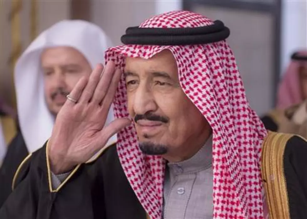 New Saudi king promises to continue predecessors&#8217; policies