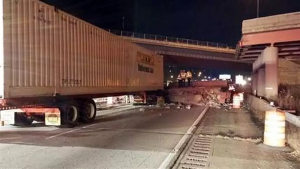 Officials: 1 dead, 1 injured in overpass collapse in Ohio