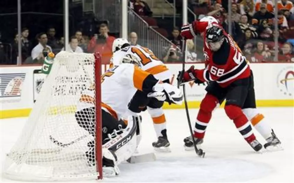 Jagr scores 3, Devils beat Flyers 5-2
