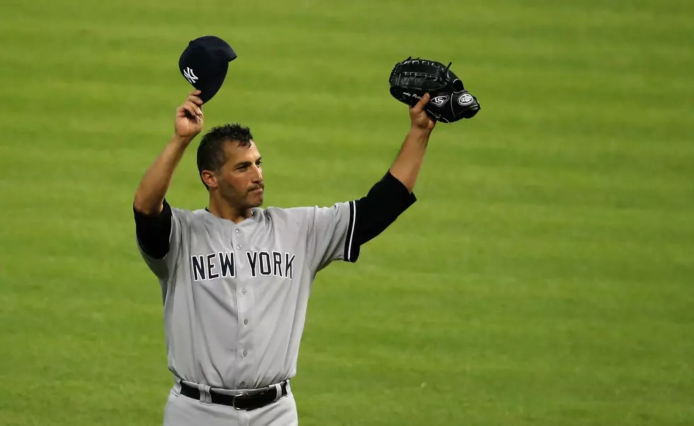 AP: Pettitte&#8217;s number to be retired by Yankees