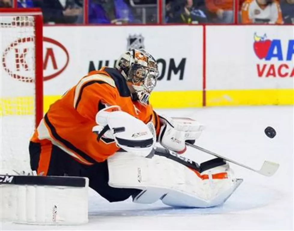 Mason stops 30 shots in Flyers’ 1-0 win over Maple Leafs