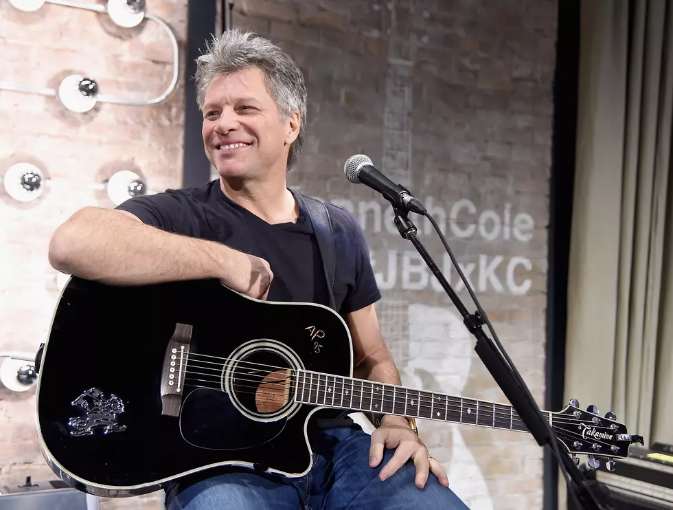 Bon Jovi performs intimate set in Kenneth Cole store