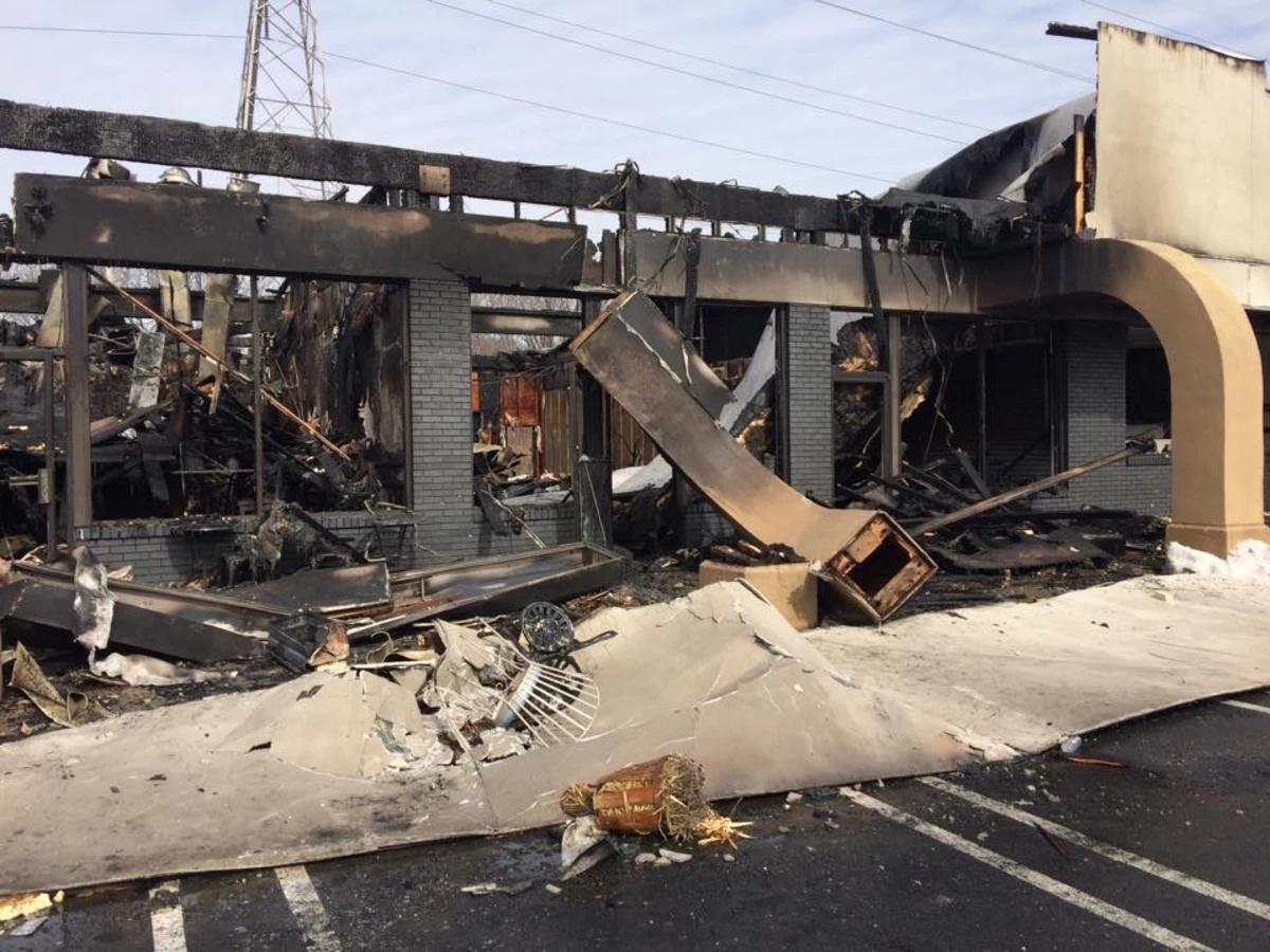 Sayreville Fire Multi Alarm Blaze Breaks Out In Strip Mall