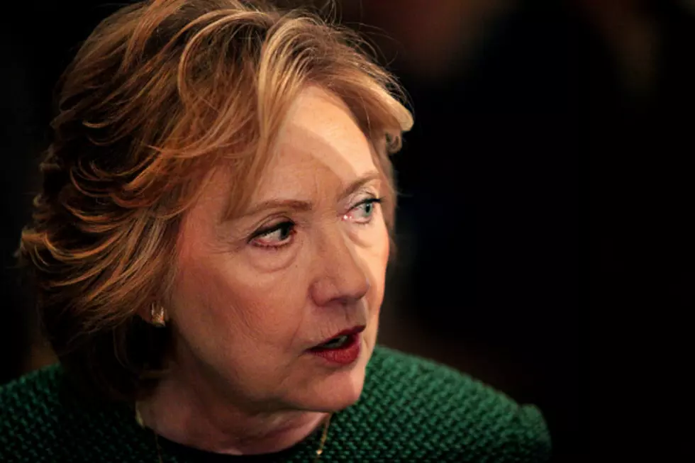 Hillary&#8217;s email &#8211; GOP Benghazi inquiry chairman wants the server