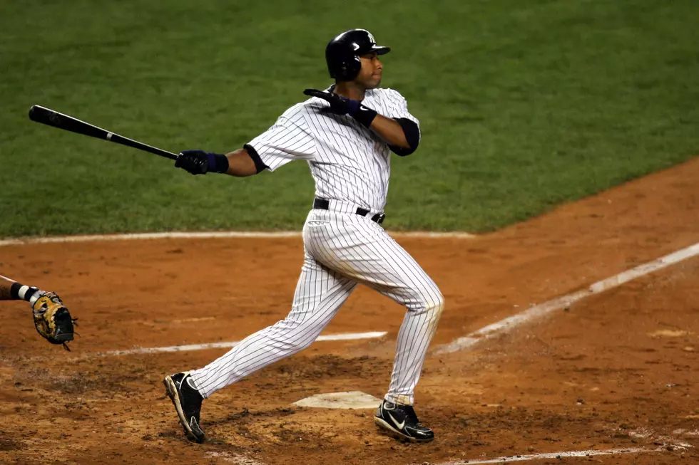 Bernie Williams officially retires from Yankees, 9 years after