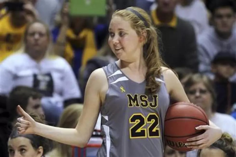 Brain cancer didn’t deter Lauren Hill from playing college basketball