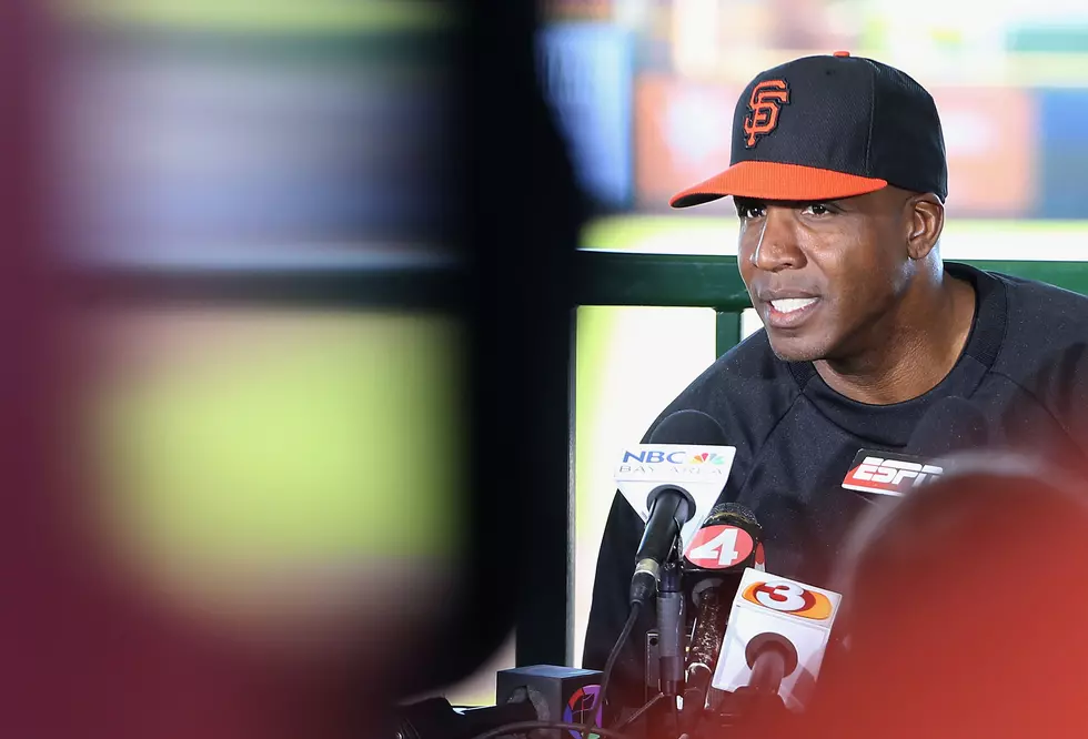 Feds end prosecution of Barry Bonds without conviction