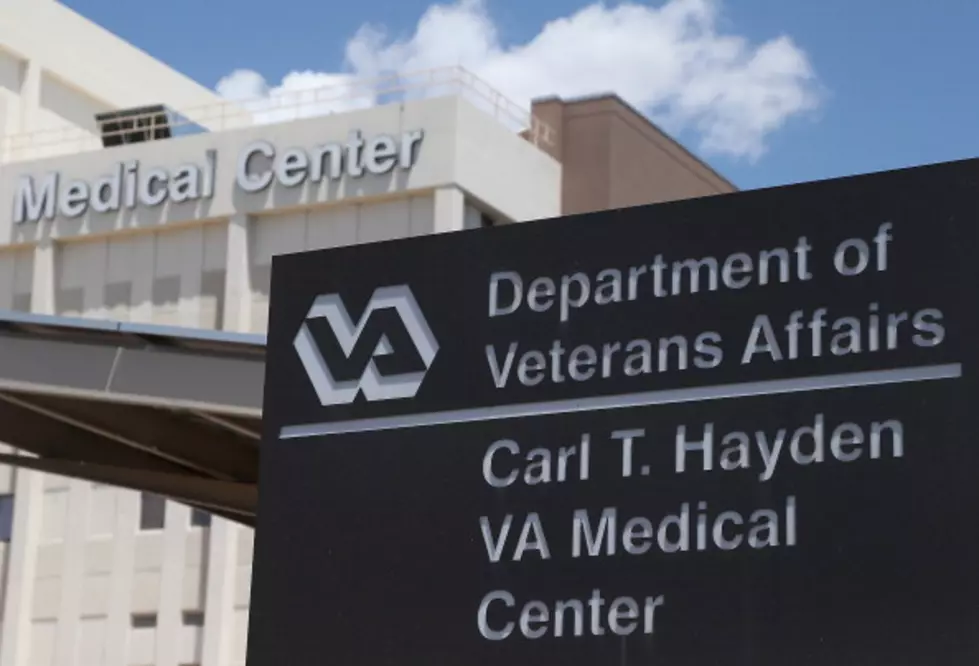 VA makes little headway in fight to shorten waits for care