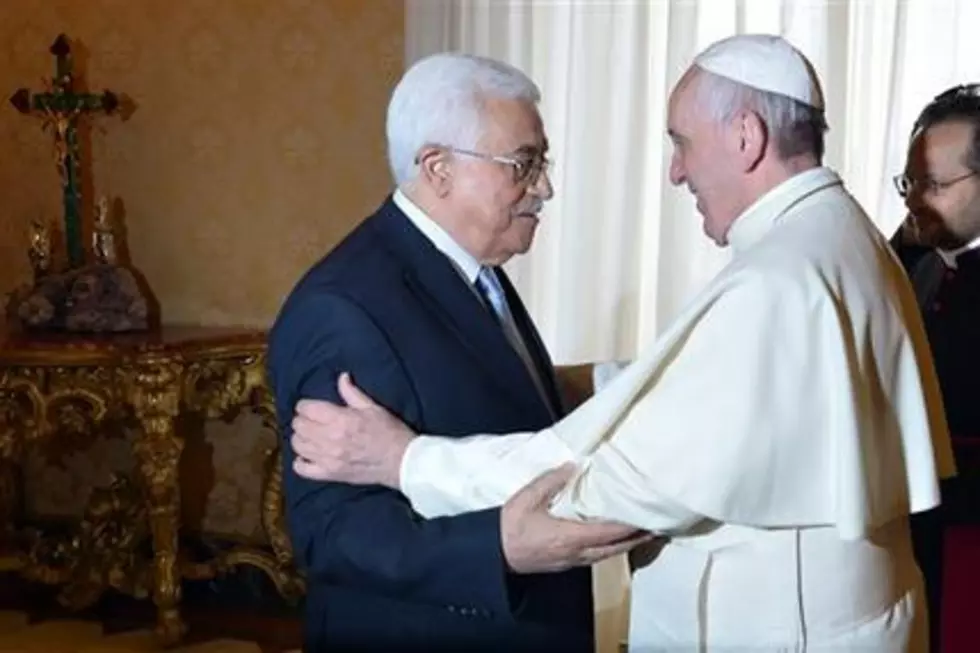Pope calls Palestinian leader &#8220;angel of peace&#8221; during visit