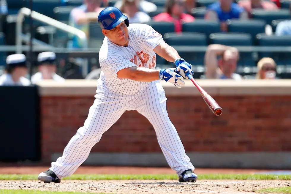 Colon, Flores help Mets double up Phillies