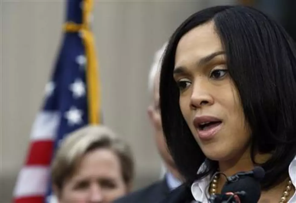 Prosecutor – 6 officers indicted in death of Freddie Gray