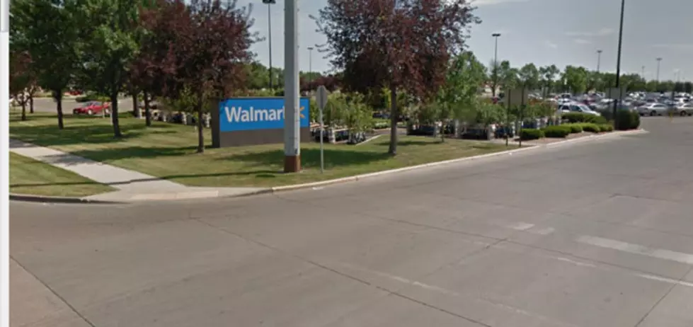 Gunman, 1 other, killed in North Dakota Wal-Mart shooting