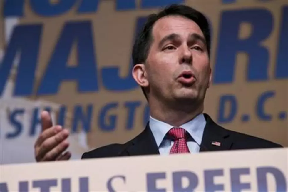 Walker reminds voters of union wins as he enters 2016 race